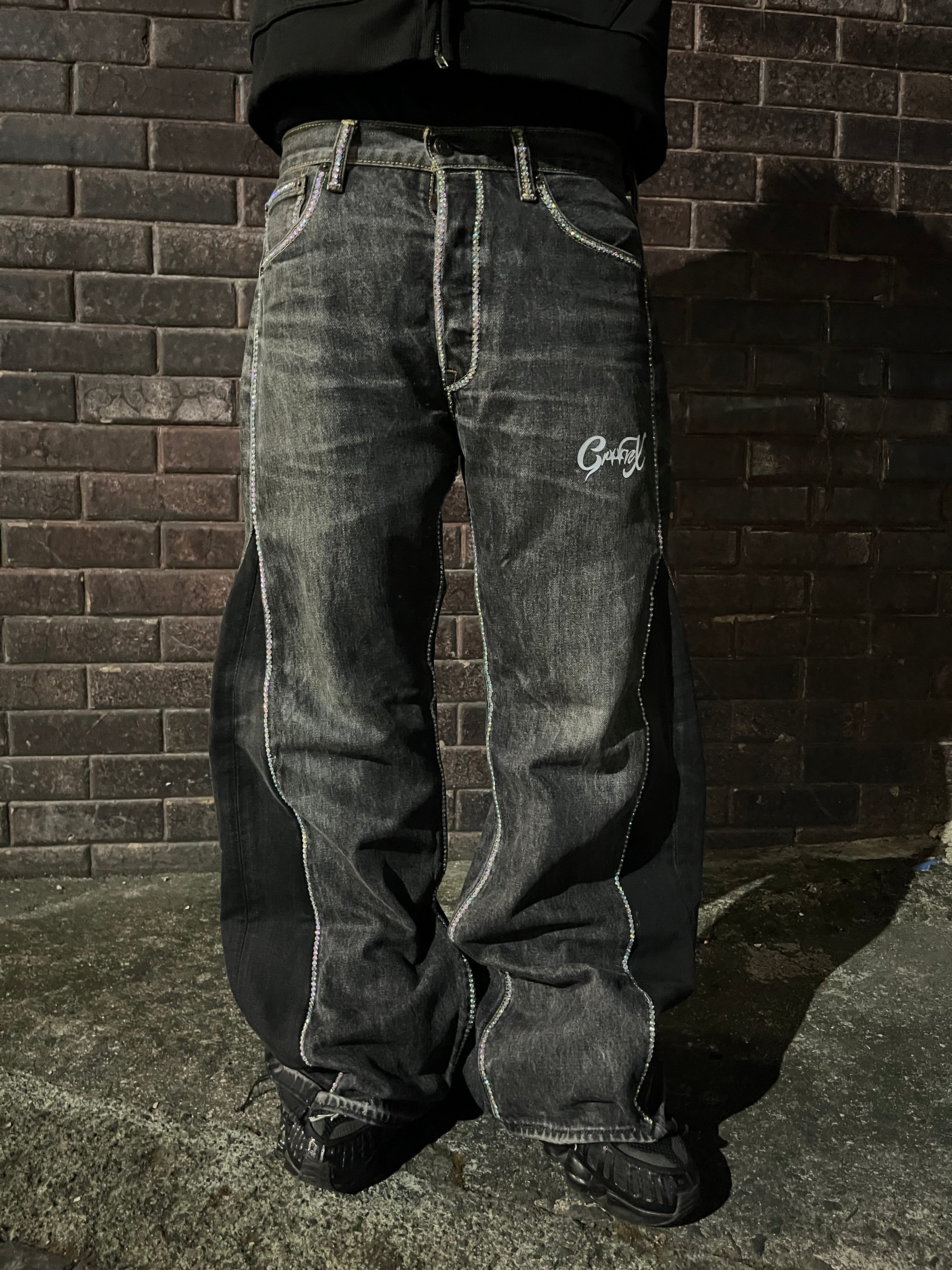 GX 02 ICED OUT FLARED DENIM