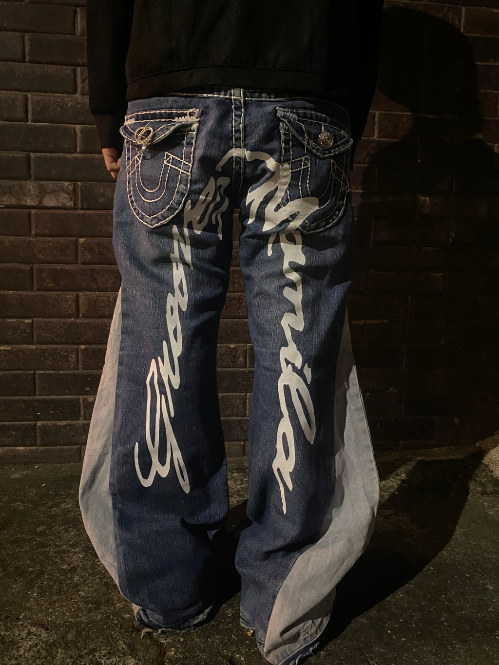 GX 01 FLARED TRUE RELIGION