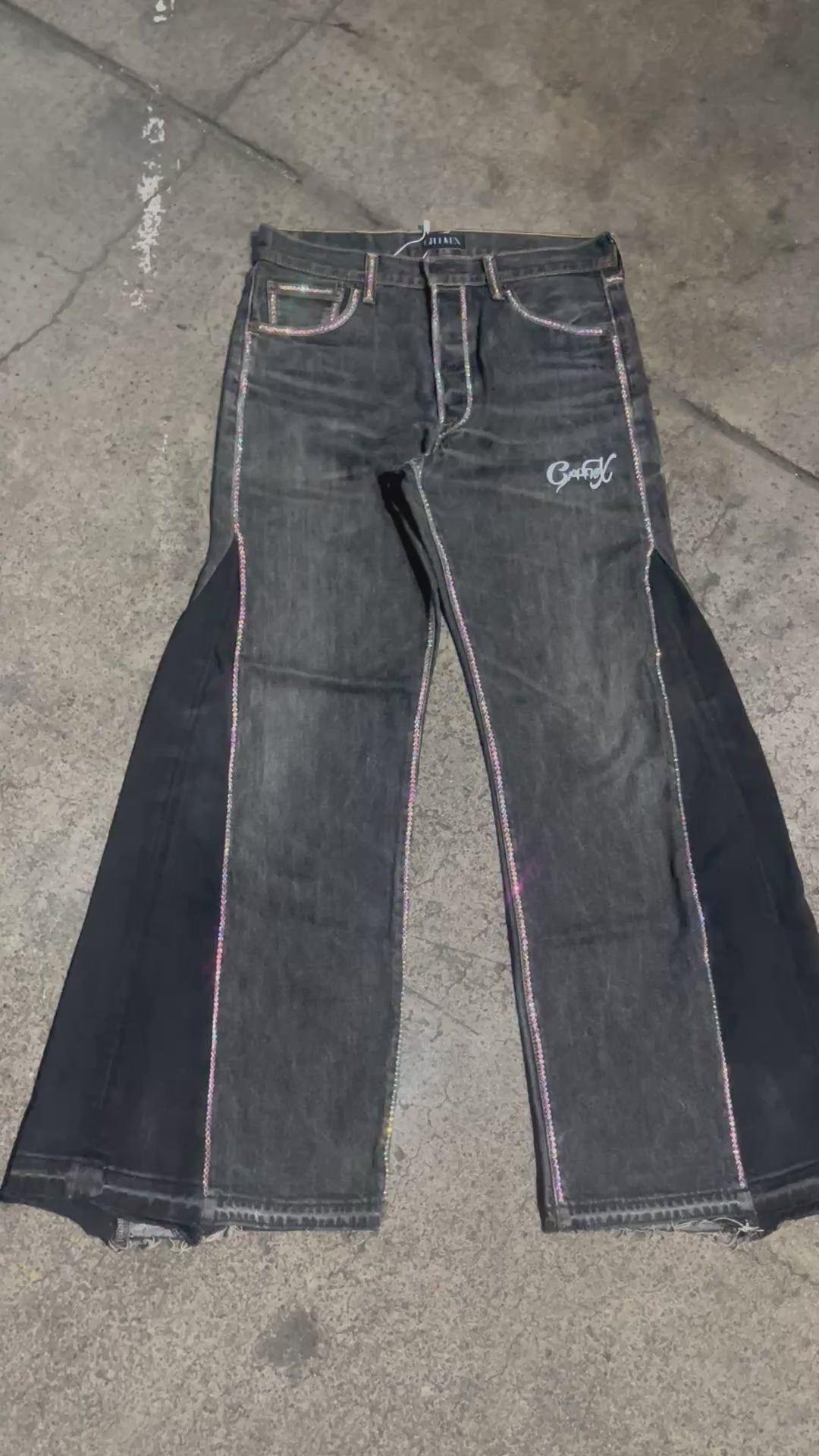 GX 02 ICED OUT FLARED DENIM
